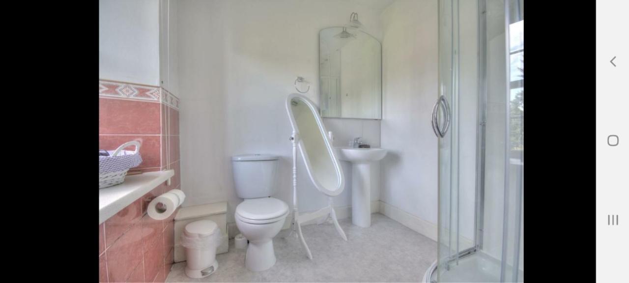 Stunning 5-Bed House In Invernessヴィラ エクステリア 写真